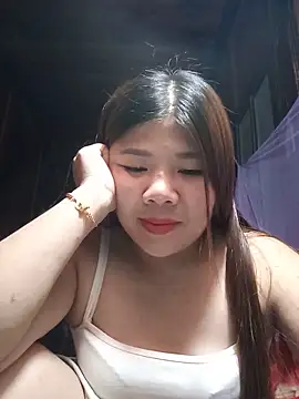 Snapshot of Lioe_koei chatting on 05-21-26, 02:13 Lioe koei online show from 05-21-26, 02:13