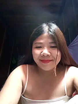 Snapshot of Lioe_koei chatting on 05-27-26, 04:37 Lioe koei online show from 05-27-26, 04:37