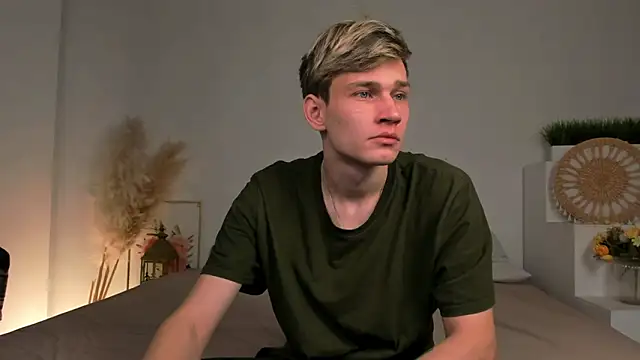 Volan Starts online show from 02-08-26, 04:05