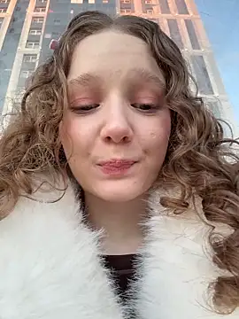 outside rosy online show from 03-21-26, 04:10