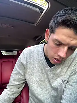 maximo 15  online show from 01-18-26, 07:06