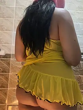Snapshot of Rabab_Queen chatting on 07-16-26, 01:22 Rabab Queen online show from 07-16-26, 01:22
