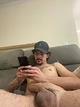 Snapshot of vilton75 chatting on 02-24-26, 04:49 vilton75 online show from 02-24-26, 04:49