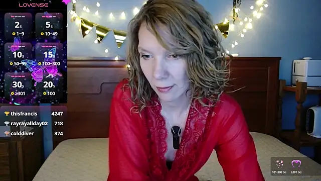 Daisy Lovely online show from 04-01-26, 04:13