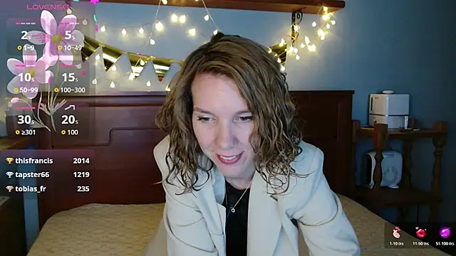 Daisy Lovely online show from 04-08-26, 04:23