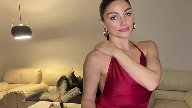 Snapshot of RoxelleSilvara69 chatting on 07-05-26, 11:56 RoxelleSilvara69 online show from 07-05-26, 11:56