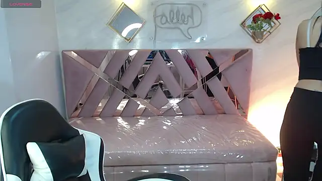 Snapshot of Melisa_v chatting on 02-27-26, 08:09 Melisa v online show from 02-27-26, 08:09