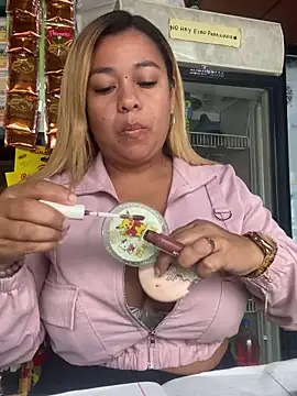 veronica414 online show from 04-26-26, 07:33