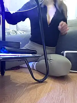 Milifalcon online show from 02-10-26, 03:32