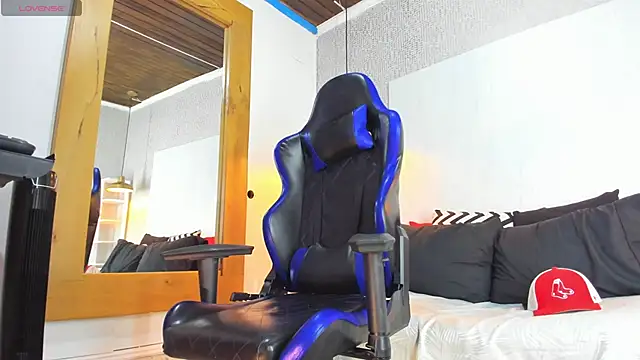 Dusan Grey77 online show from 02-13-26, 04:08