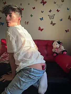 Naim TheKing online show from 04-19-26, 10:34