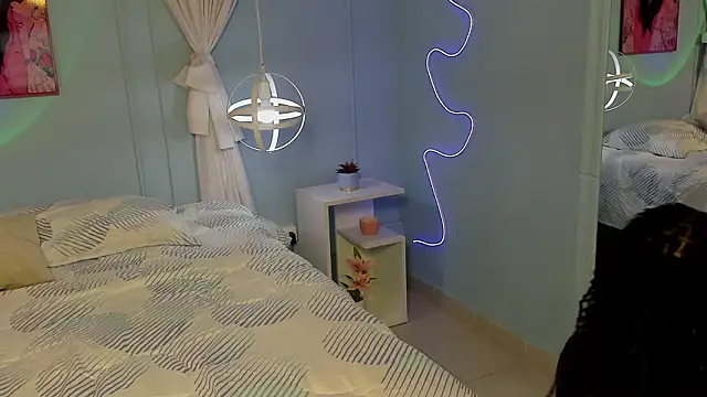 Snapshot of naomi_campell chatting on 02-02-26, 07:45 naomi campell online show from 02-02-26, 07:45