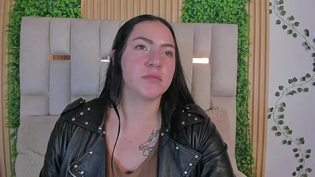 JeniferPowell nm online show from 04-15-26, 07:32