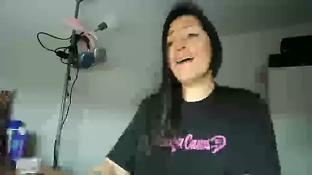 Snapshot of Yulian_Milf chatting on 02-25-26, 10:36 Yulian Milf online show from 02-25-26, 10:36