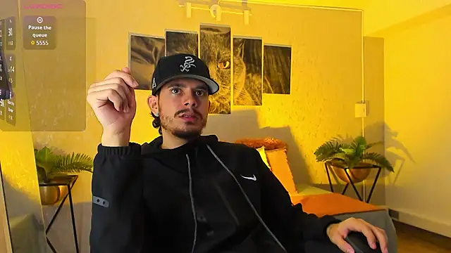 Nils saintt online show from 02-12-26, 03:23