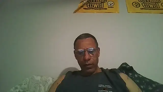 swimmer2496 online show from 02-07-26, 07:23