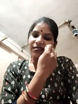 Snapshot of Radha_hot chatting on 07-07-26, 04:11 Radha hot online show from 07-07-26, 04:11