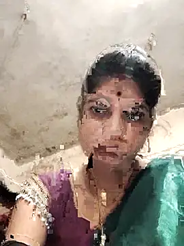 Snapshot of Radha_hot chatting on 07-09-26, 01:48 Radha hot online show from 07-09-26, 01:48