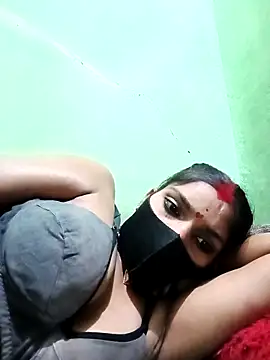 Snapshot of Cute__tanu chatting on 02-12-26, 07:36 Cute tanu online show from 02-12-26, 07:36