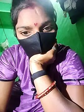 Snapshot of Cute__tanu chatting on 02-15-26, 04:09 Cute tanu online show from 02-15-26, 04:09