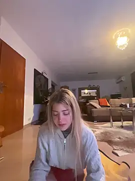 Snapshot of MelliMoon chatting on 02-02-26, 09:57 MelliMoon online show from 02-02-26, 09:57