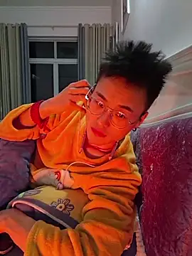 Snapshot of Aint686 chatting on 02-20-26, 03:23 Aint686 online show from 02-20-26, 03:23