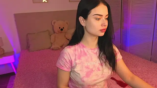 Silena sky online show from 03-06-26, 07:49