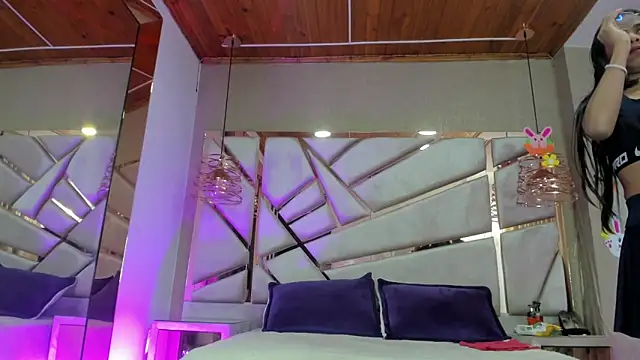 francis 20 online show from 04-11-26, 01:59