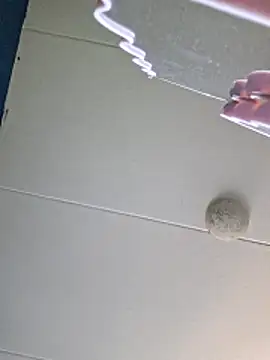 dewimp1 online show from 04-14-26, 04:13