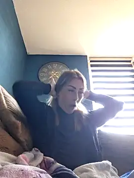 dewimp1 online show from 04-25-26, 02:36