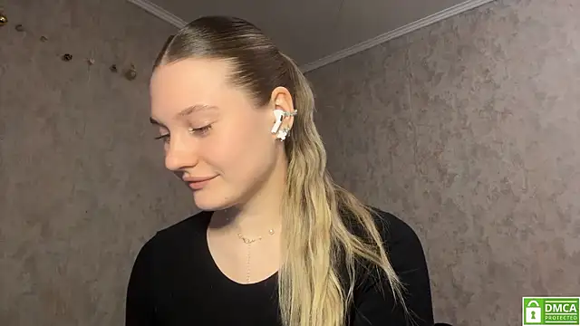 Snapshot of Jolievic chatting on 02-01-26, 05:11 Jolievic online show from 02-01-26, 05:11