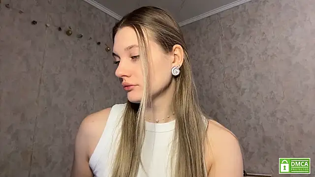 Snapshot of Jolievic chatting on 02-07-26, 11:14 Jolievic online show from 02-07-26, 11:14