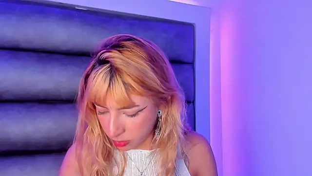 Snapshot of adhalee_js chatting on 02-07-26, 08:12 adhalee js online show from 02-07-26, 08:12