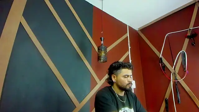 Snapshot of RashelANDCerverus chatting on 02-19-26, 12:56 RashelANDCerverus online show from 02-19-26, 12:56