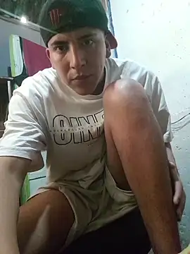 Snapshot of AgARiaom chatting on 03-21-26, 07:39 AgARiaom online show from 03-21-26, 07:39