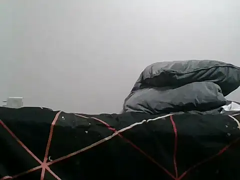 Snapshot of MRdxxx444 chatting on 05-15-26, 05:09 MRdxxx444 online show from 05-15-26, 05:09
