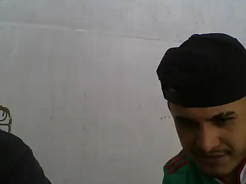 Snapshot of MRdxxx444 chatting on 05-25-26, 07:20 MRdxxx444 online show from 05-25-26, 07:20