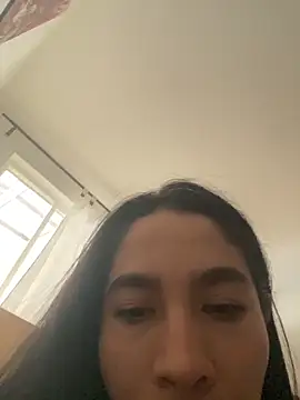 JuliaaVega online show from 04-06-26, 01:01