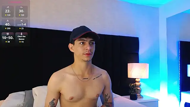 Logan Woods online show from 02-12-26, 06:41