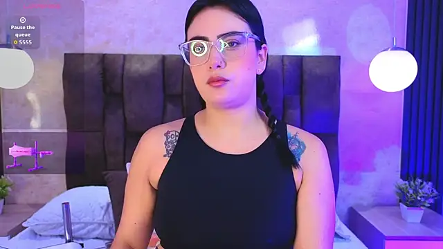 vicky grey online show from 03-31-26, 12:16