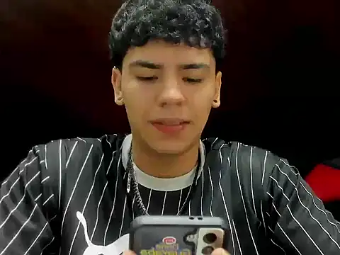 Tobias Vega online show from 03-12-26, 07:31