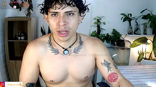 Snapshot of Magnuz_Col chatting on 07-18-26, 01:59 Magnuz Col online show from 07-18-26, 01:59
