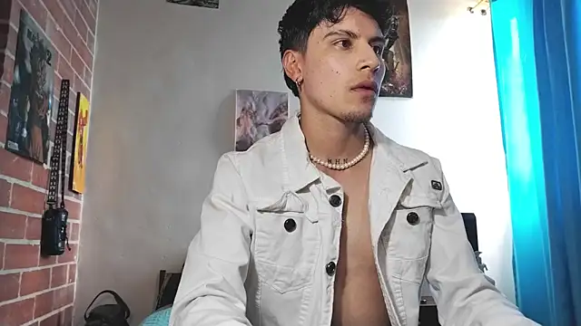 Snapshot of PaulDamico chatting on 06-02-26, 03:47 PaulDamico online show from 06-02-26, 03:47