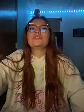 Snapshot of Vixroy7 chatting on 02-06-26, 12:26 Vixroy7 online show from 02-06-26, 12:26