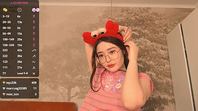 Hiaru Cutie online show from 01-26-25, 08:46