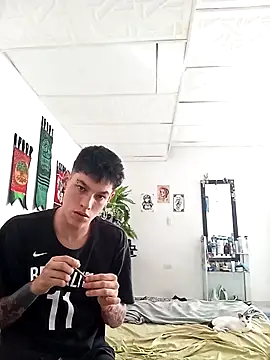 blackninja66 online show from 04-01-26, 01:52