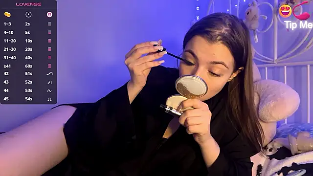 Snapshot of MistressBabe chatting on 02-07-26, 06:11 MistressBabe online show from 02-07-26, 06:11