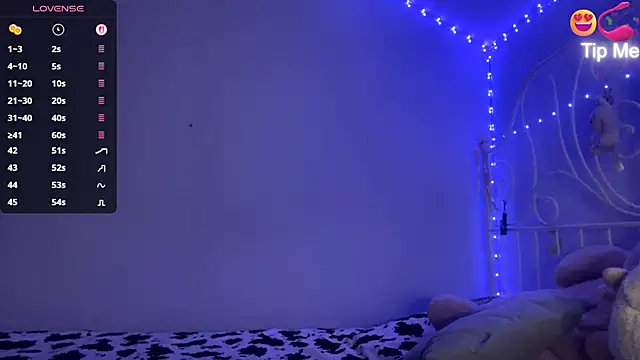 Snapshot of MistressBabe chatting on 02-08-26, 02:53 MistressBabe online show from 02-08-26, 02:53