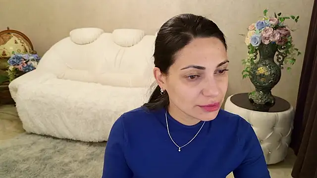 Snapshot of LovelyBeatrice chatting on 02-06-26, 05:56 LovelyBeatrice online show from 02-06-26, 05:56