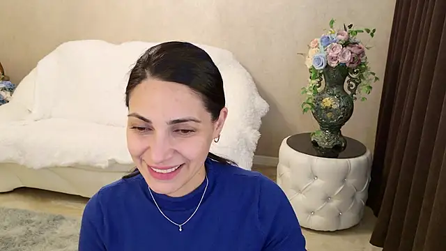 Snapshot of LovelyBeatrice chatting on 02-10-26, 11:03 LovelyBeatrice online show from 02-10-26, 11:03